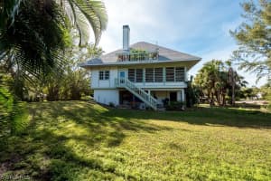 9408 Moonlight Dr, Sanibel, FL 33957, Sold 06/27/18