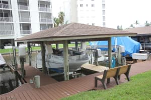 4265 Bay Beach Ln APT 1026, Fort Myers Beach, FL 33931, Sold 03/28/18