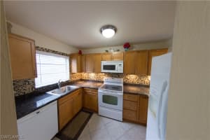 26585 Robin Way #103, Bonita Springs, FL 34135, Sold 03/29/18