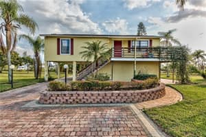 12301 Isabella Dr, Bonita Springs, FL 34135, Sold 04/10/18