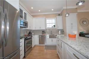 1284 Venetian Way, Naples, FL 34110, Sold 04/20/18