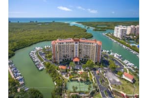 13105 Vanderbilt Dr, Naples, FL 34110, Sold 05/25/18