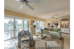 13105 Vanderbilt Dr, Naples, FL 34110, Sold 05/25/18
