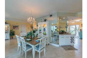 13105 Vanderbilt Dr, Naples, FL 34110, Sold 05/25/18