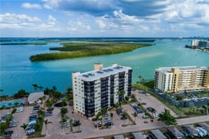 4263 Bay Beach Ln, Fort Myers Beach, FL 33931, Sold 03/30/18