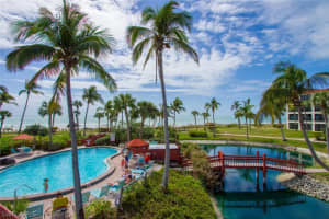 2445 W Gulf Dr, Sanibel, FL 33957, Sold 05/15/18