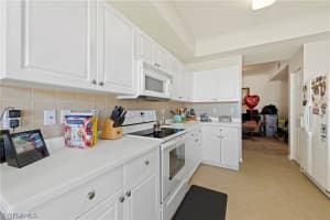 11801 Bayport Ln #102, Fort Myers, FL 33908, Sold 04/30/18