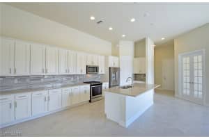 7130 Barnsbury Ln, Naples, FL 34109, Sold 06/19/18