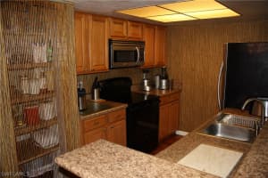 3704 Broadway Apt 320-B, Fort Myers, FL 33901, Sold 04/14/18