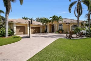 2208 Goshawk Ct, Naples, FL 34105, Sold 08/10/18