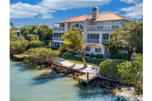 1552 San Carlos Bay Dr, Sanibel, FL 33957, Sold 08/03/18