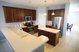 11515 Gainsborough Way, Lehigh Acres, FL 33971, Sold 04/20/18