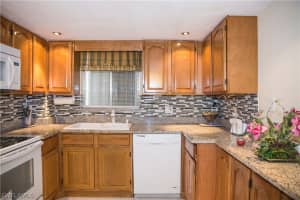 2079 Barkeley Ln #4, Fort Myers, FL 33907, Sold 09/07/18