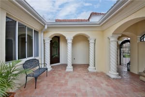 9873 Las Playas Ct, Fort Myers, FL 33919, Sold 09/14/18