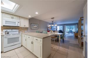 3041 W Gulf Dr UNIT A4, Sanibel, FL 33957, Sold 10/01/18