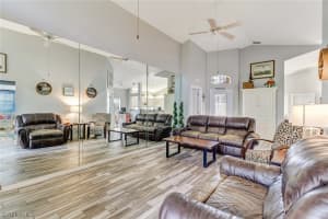 284 Sabal Lake Dr, Naples, FL 34104, Sold 05/23/18