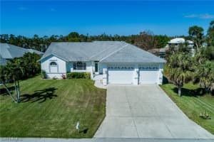 17586 Moorfield Dr, Fort Myers, FL 33908, Sold 06/14/18
