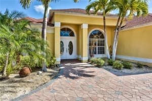 4634 Sierra Ln, Bonita Springs, FL 34134, Sold 03/26/20