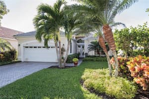 467 Tullamore Ln, Naples, FL 34110, Sold 06/14/19