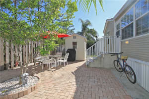 1034 Crystal Lake Dr, Naples, FL 34120, Sold 12/04/20