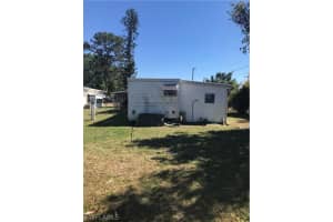125 Candle Ct, North Fort Myers, FL 33917, Sold 05/18/18
