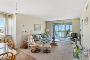 897 Collier Ct, Marco Island, FL 34145, Sold 04/30/18
