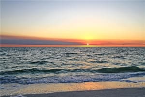 13105 Vanderbilt Dr, Naples, FL 34110, Sold 06/21/18