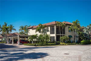 985 Sandpiper St, Naples, FL 34102, Sold 08/09/18