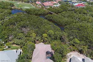 939 Barcarmil Way, Naples, FL 34110, Sold 01/23/19