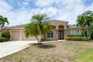 6887 Highland Park Cir, Fort Myers, FL 33966, Sold 12/03/18