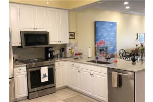 14401 Patty Berg Dr APT 102, Fort Myers, FL 33919, Sold 07/25/18