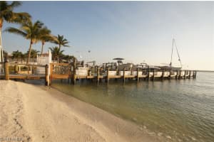 8401 Estero Blvd, Fort Myers Beach, FL 33931, Sold 05/15/18