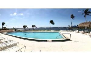 4280 SE 20th Pl APT 607, Cape Coral, FL 33904, Sold 05/22/18