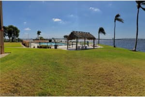 4280 SE 20th Pl APT 607, Cape Coral, FL 33904, Sold 05/22/18