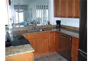 4471 Bay Beach Ln APT 322, Fort Myers Beach, FL 33931, Sold 11/09/18