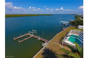 600 Randy Ln, Fort Myers Beach, FL 33931, Sold 06/04/18