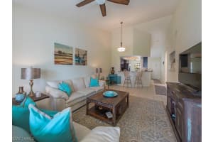 774 Wiggins Lake Dr, Naples, FL 34110, Sold 03/15/19
