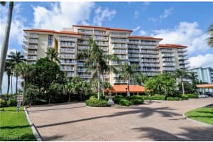 180 Seaview Ct, Marco Island, FL 34145, Sold 08/20/18