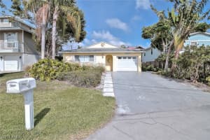 1278 Venetian Way, Naples, FL 34110, Sold 11/02/18
