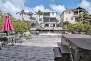 1278 Venetian Way, Naples, FL 34110, Sold 11/02/18