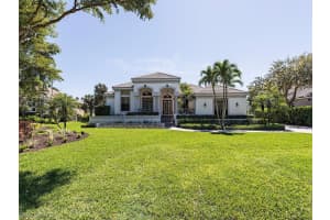 27170 Oak Knoll Dr, Bonita Springs, FL 34134, Sold 05/03/19