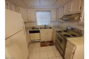 2100 Barkeley Ln #5, Fort Myers, FL 33907, Sold 09/11/18