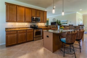 3945 Sapphire Wy, Naples, FL 34114, Sold 06/26/18
