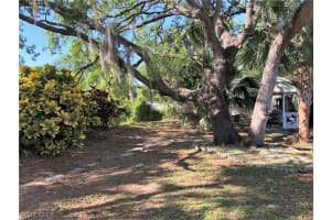 143 Alameda Ave, Fort Myers, FL 33905, Sold 05/22/18