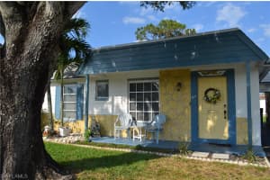 4 Hackney Ln, Naples, FL 34112, Sold 06/28/18