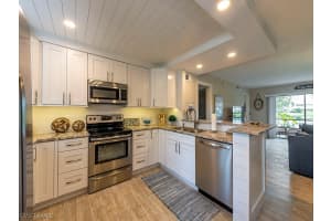 900 Misty Pines Cir, Naples, FL 34105, Sold 11/02/18