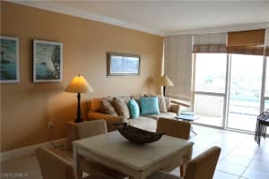 140 Seaview Ct, Marco Island, FL 34145, Sold 01/06/20