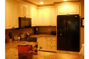221 9th St S #307, Naples, FL 34102, Sold 02/08/19