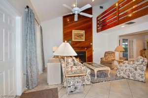 532 111th Ave N, Naples