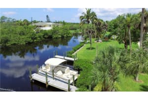 4915 Royal Palm Dr, Estero, FL 33928, Sold 10/02/18